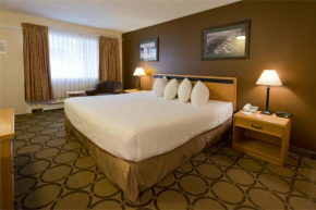 Гостиница Riviera City Centre Inn, Downtown, Prince George, Принс-Джордж